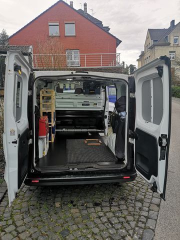 Gebraucht Renault Trafic 163 PS (119 kW) 2016 Weiß Van / Kleinbus