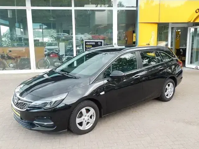 Gebraucht Opel Astra 122 PS (89 kW) 2020 Schwarz Limousine