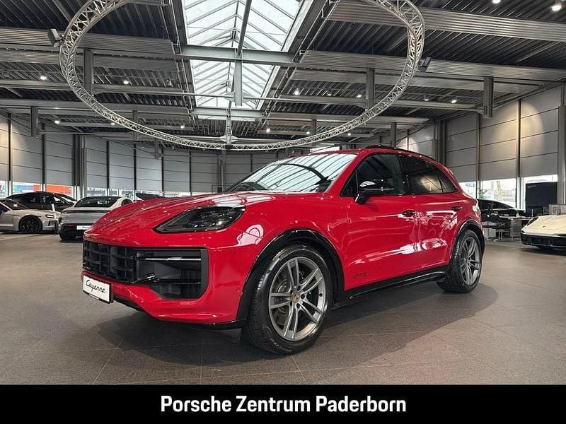 Gebraucht Porsche Cayenne GTS 500 PS (367 kW) 2024 Rot SUV