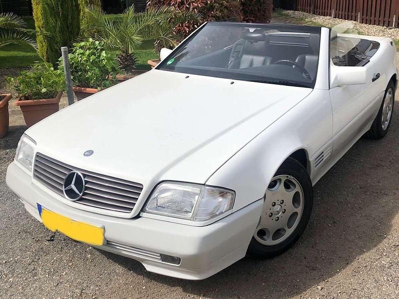 Weiß Gebraucht 1995 Mercedes SL280 Cabrio | 22.900 € - Bild 1/4