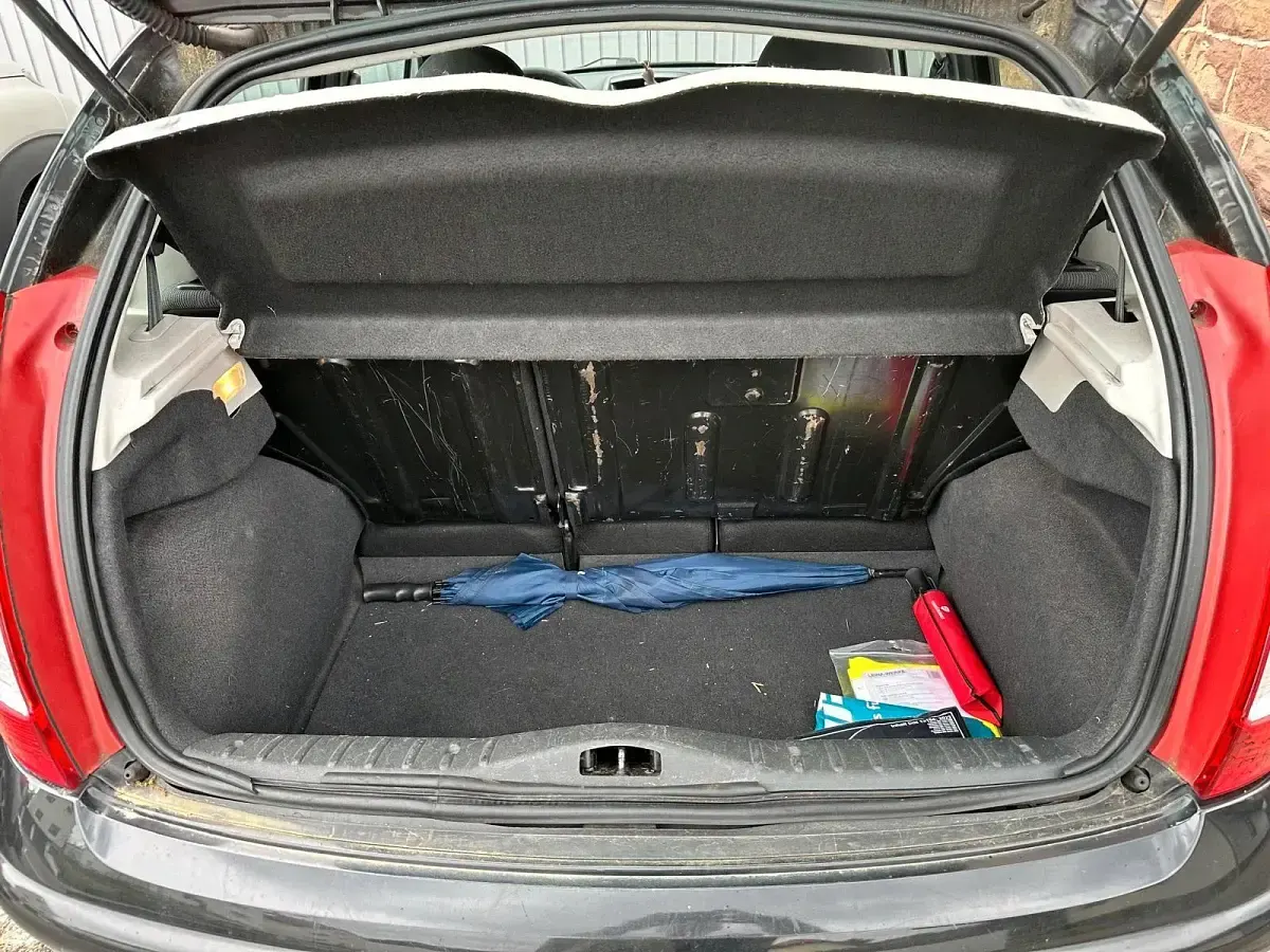 Gebraucht Citroën C3 73 PS (53 kW) 2009 Schwarz Kleinwagen