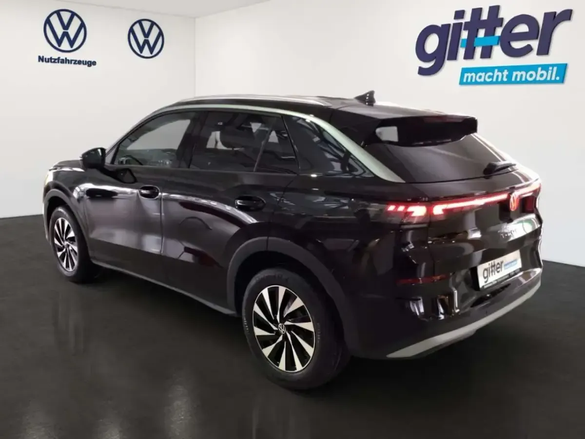 Neu VW T-Roc Style 150 PS (110 kW) 2026 Grenadillschwarz metallic SUV