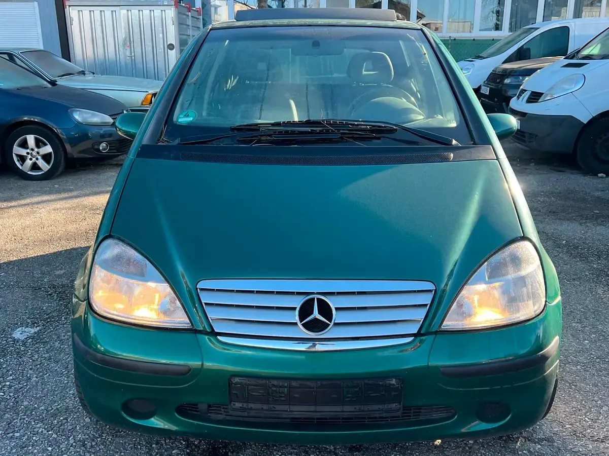 Gebraucht Mercedes A170 Avantgarde 90 PS (66 kW) 1999 Grün Limousine