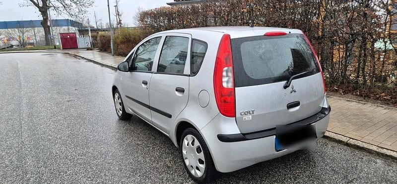 Gebraucht Mitsubishi Colt 95 PS (69 kW) 2004 Silber Kleinwagen