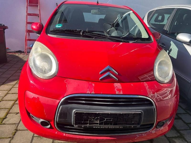 Gebraucht Citroën C1 Style 68 PS (50 kW) 2009 Rot Kleinwagen