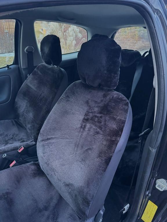 Gebraucht Toyota Yaris 65 PS (47 kW) 2005 Schwarz Limousine