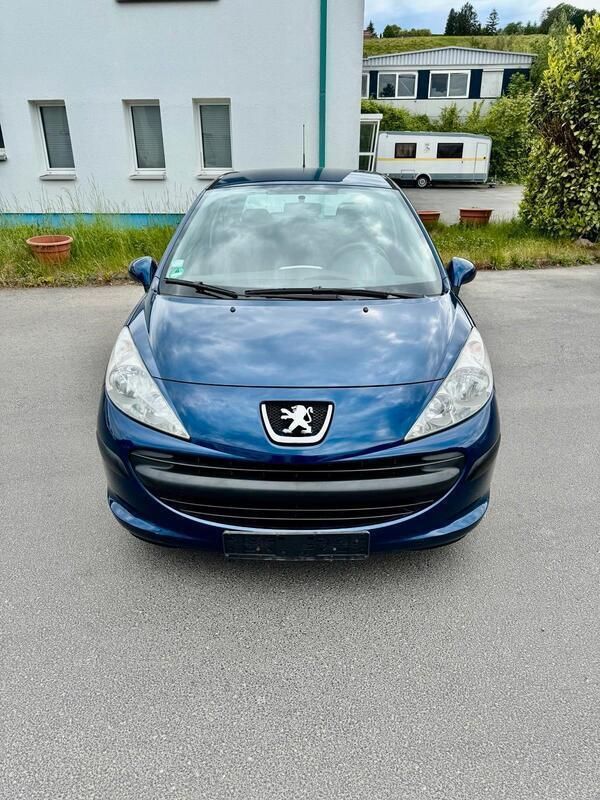 Blau Gebraucht 2007 Peugeot 207 Filou Coupé | 2.100 € (Superpreis) - Bild 1/4