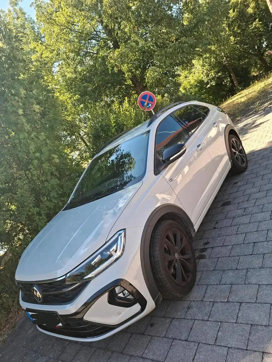 Gebraucht VW Taigo R-line 150 PS (110 kW) 2025 Grau SUV