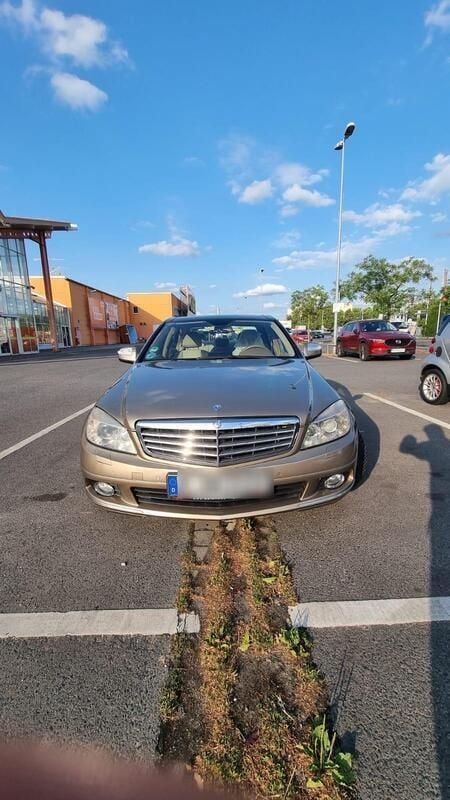 Gold Gebraucht 2007 Mercedes C280 Limousine | 7.500 € (Fairer Preis) - Bild 1/4