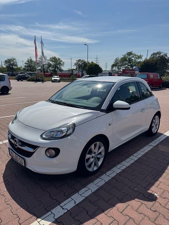 Weiß Gebraucht 2013 Opel Adam Kleinwagen | 4.450 € (Etwas zu teuer) - Bild 1/4