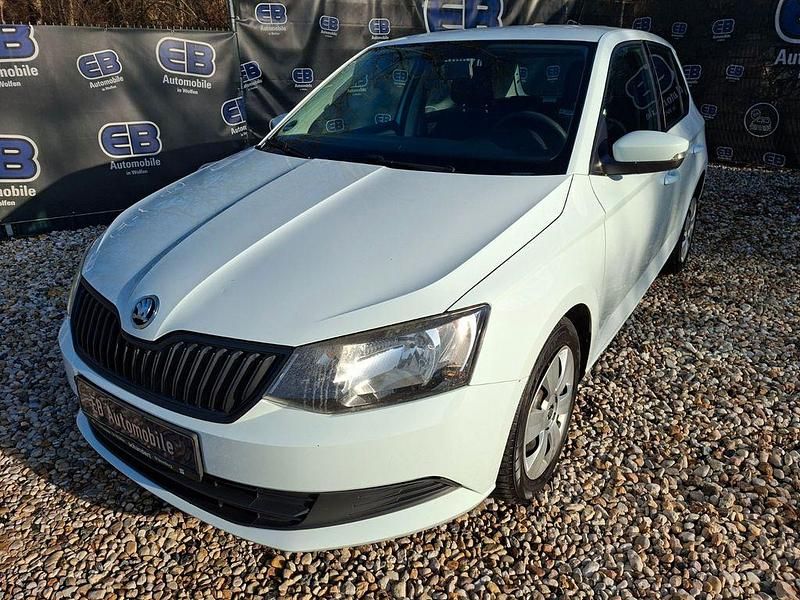 Gebraucht Skoda Fabia Cool Edition 90 PS (66 kW) 2017 Weiß Limousine