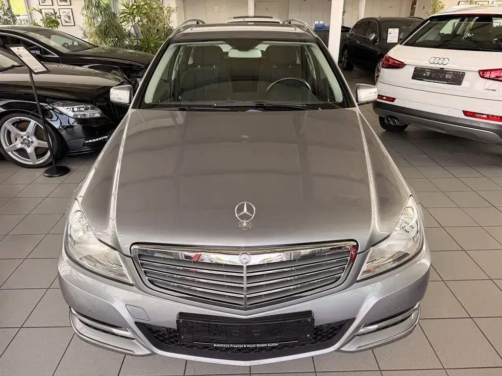 Gebraucht Mercedes C220 170 PS (125 kW) 2013 Silber Kombi