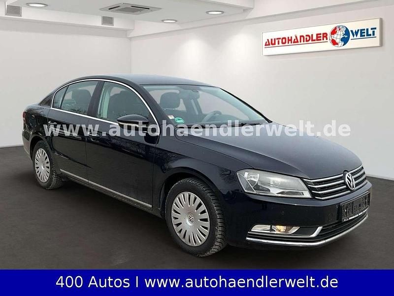 Gebraucht VW Passat Comfortline 122 PS (89 kW) 2013 Schwarz Limousine