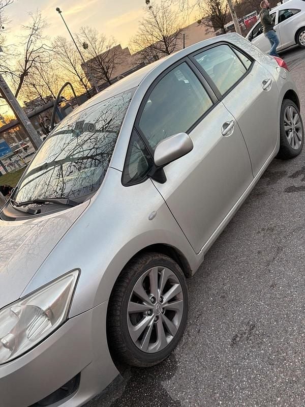 Gebraucht Toyota Yaris 126 PS (92 kW) 2007 Braun Kleinwagen