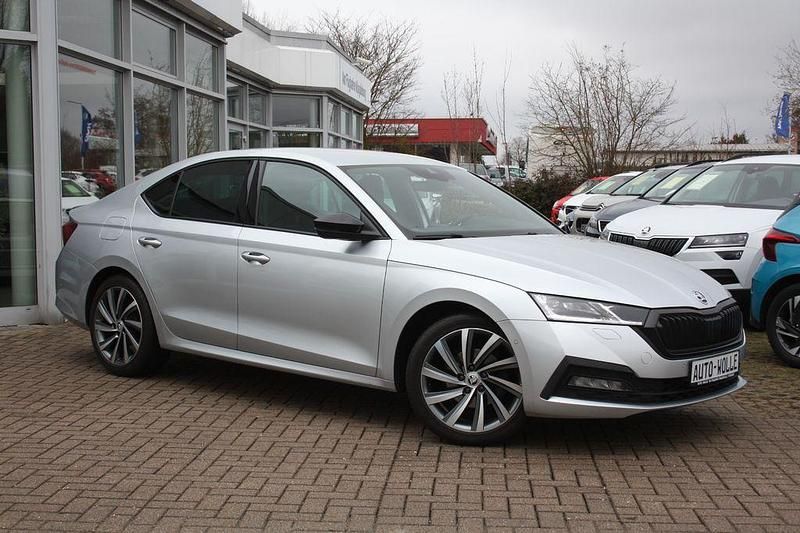 Gebraucht Skoda Octavia First Edition 150 PS (110 kW) 2021 Andere Limousine