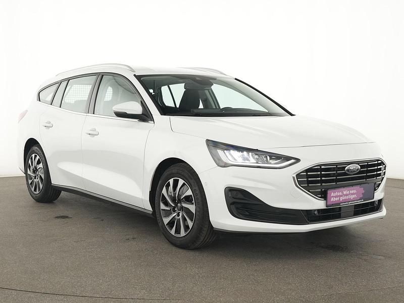 Gebraucht Ford Focus Titanium 116 PS (85 kW) 2023 Weiß Kombi