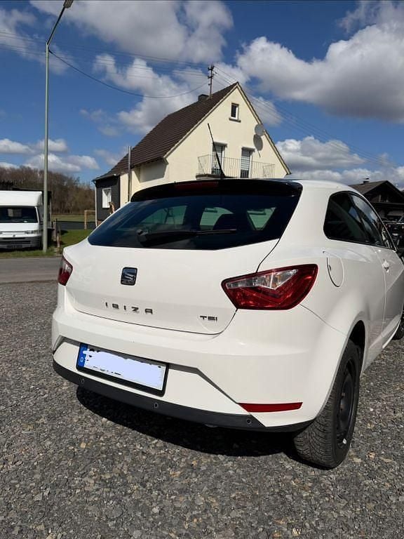 Gebraucht Seat Ibiza SC 75 PS (55 kW) 2015 Weiß Kleinwagen