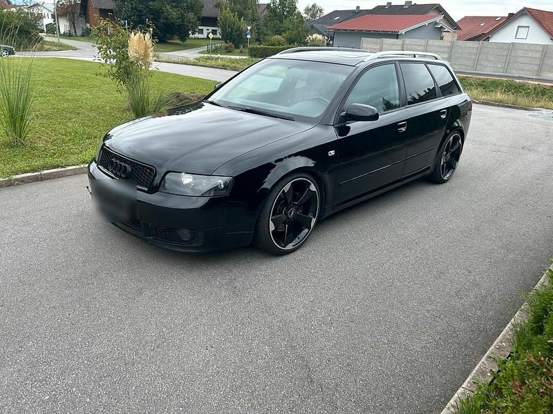 Schwarz Gebraucht 2004 Audi A4 Black Edition Kombi | 9.890 € - Bild 1/4