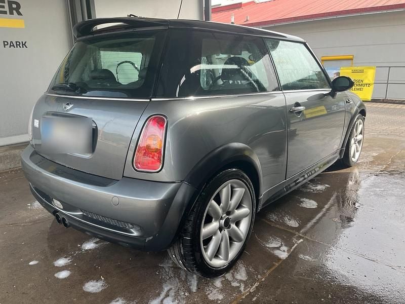 Usata Mini Cooper S 163 CV (119 kW) 2002 Grigio Utilitaria