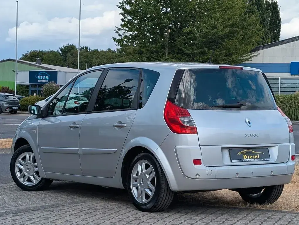 Gebraucht Renault Scénic Exception 103 PS (75 kW) 2009 Grau Van / Kleinbus