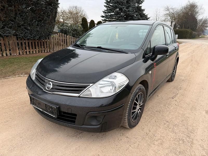 Schwarz Gebraucht 2010 Nissan Tiida Kleinwagen | 1.750 € (Fairer Preis) - Bild 1/4