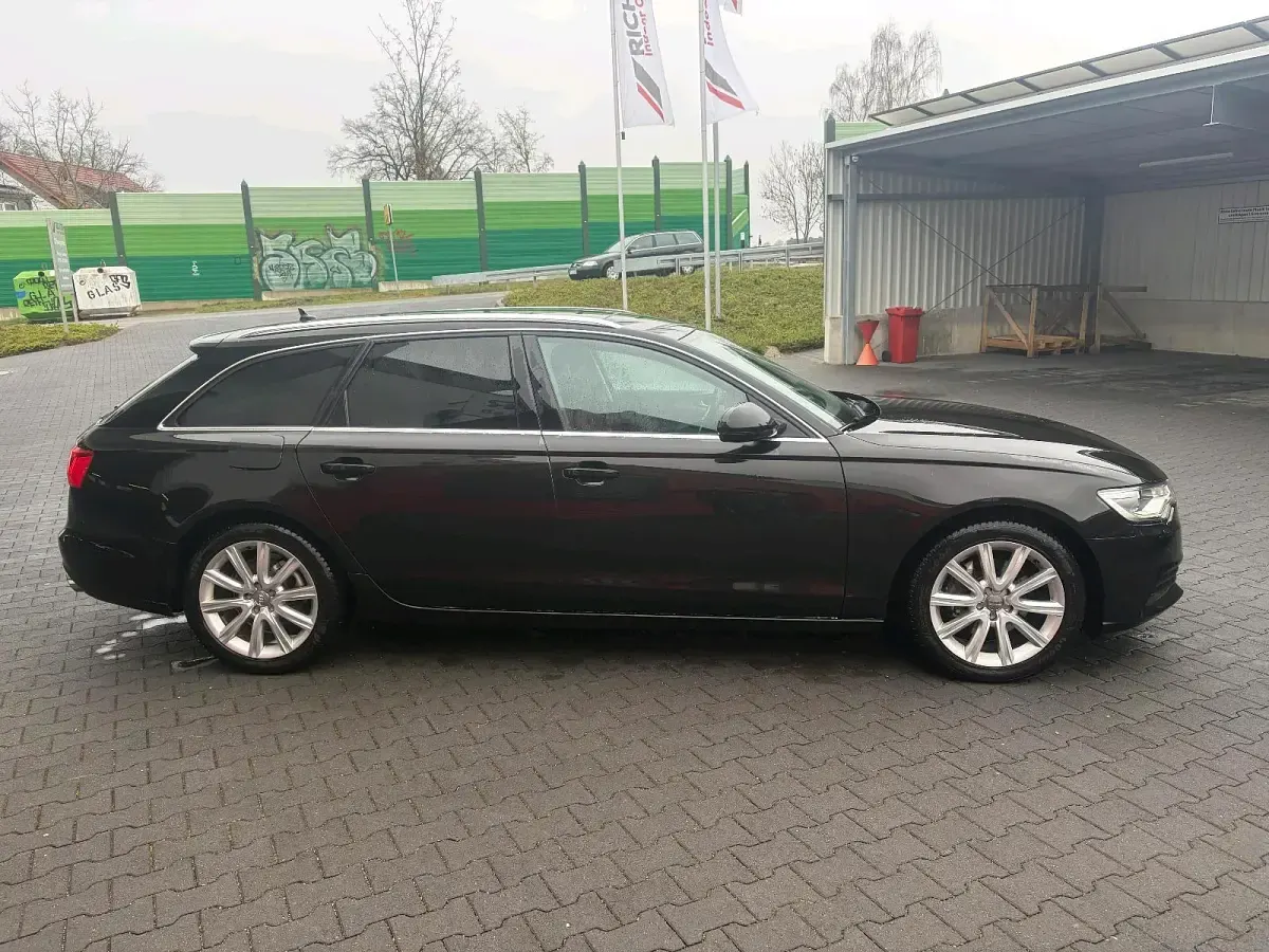 Używany Audi A6 190 KM (139 kW) 2014 Czarny Kombi