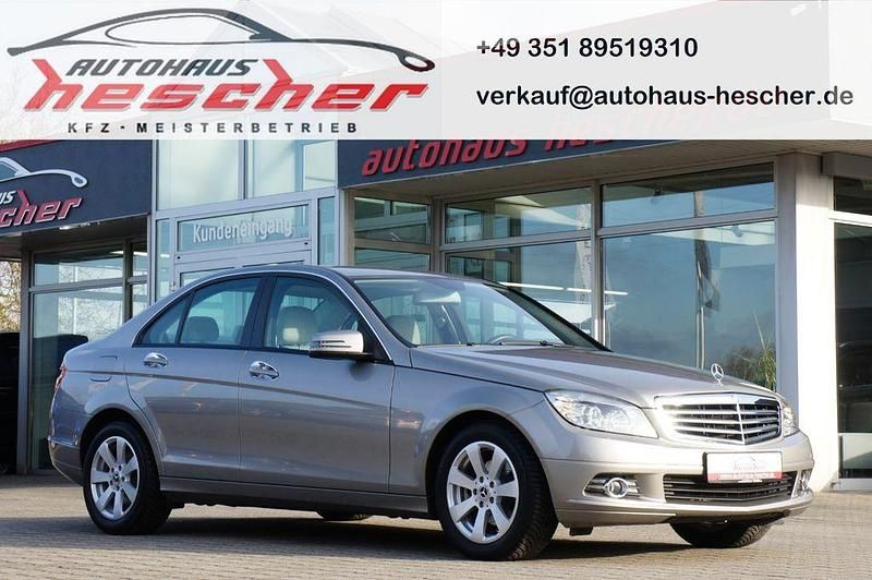 Silber Gebraucht 2008 Mercedes C200 Limousine | 8.980 € (Etwas zu teuer) - Bild 1/4