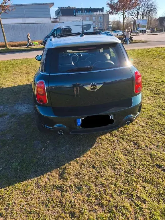 Usata Mini Cooper SD Countryman 143 CV (105 kW) 2014 Verde SUV