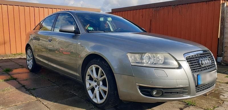 Grau Gebraucht 2005 Audi A6 Limousine | 2.900 € (Superpreis) - Bild 1/4