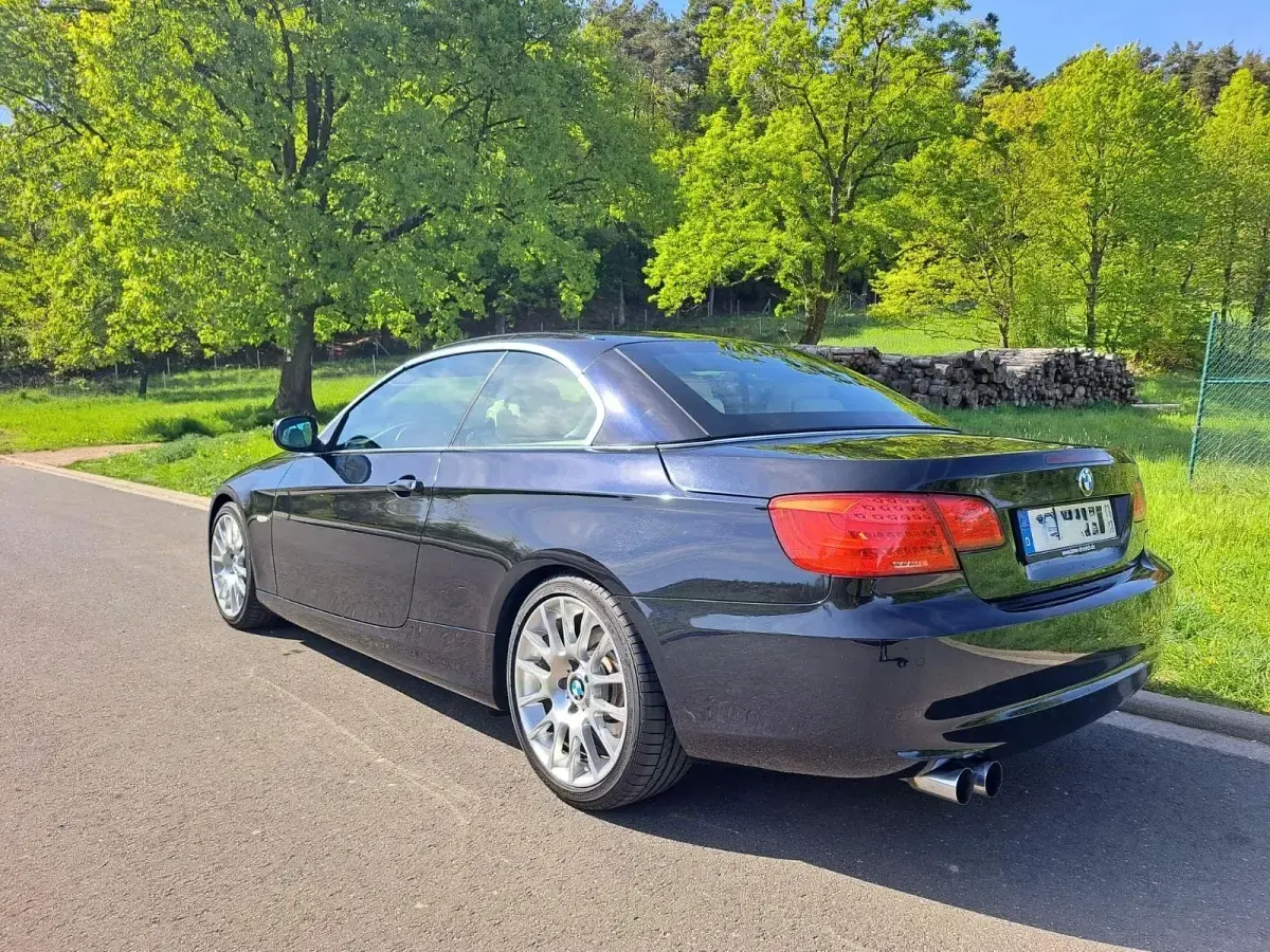 Używany BMW 325 Cabriolet Performance 218 KM (160 kW) 2011 Czarny Kabriolet