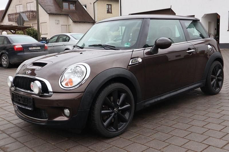 Gebraucht Mini Cooper S 184 PS (135 kW) 2010 Braun Kleinwagen