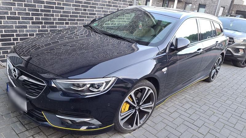 Gebraucht Opel Insignia Business 260 PS (191 kW) 2018 Blau Kombi