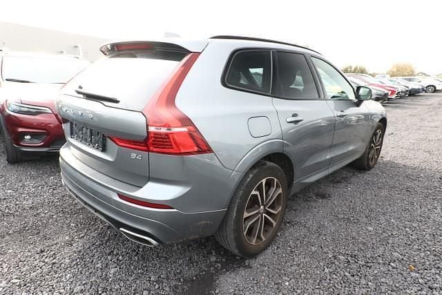 Osmium grey metallic osmium grey metallic Gebraucht 2021 Volvo XC60 R-Design SUV | 37.453 € (Etwas zu teuer) - Bild 1/4