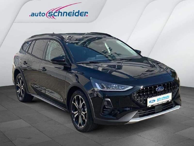 Gebraucht Ford Focus Active 155 PS (114 kW) 2023 Obsidianschwarz metallic (metallic) Kombi