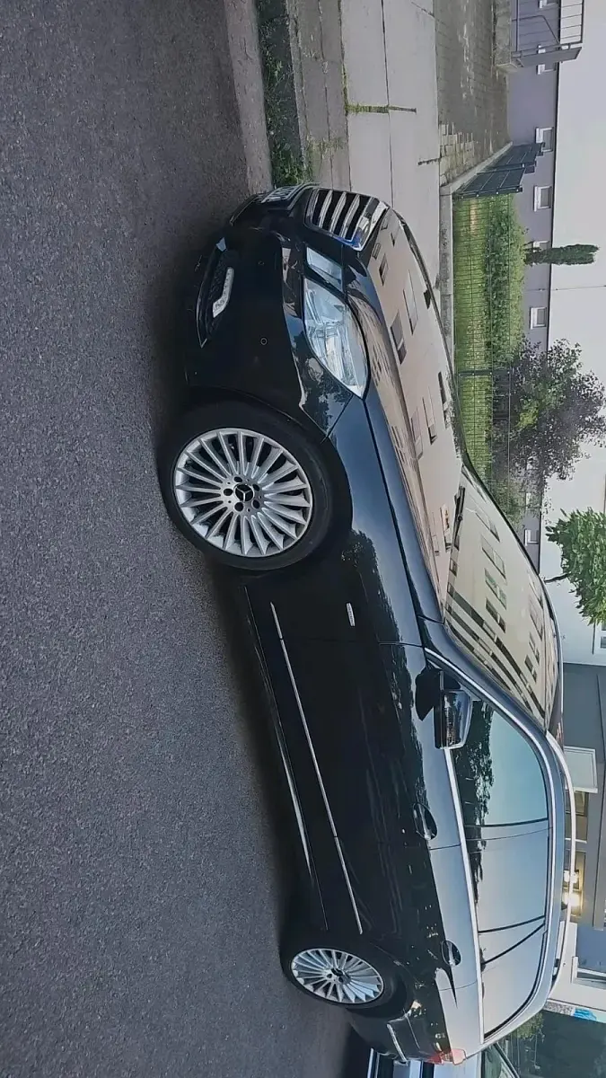 Gebraucht Mercedes E250 204 PS (150 kW) 2009 Schwarz Kombi
