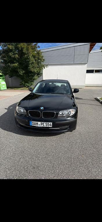 Brugt BMW 116 122 HK (89 kW) 2009 Sort Hatchback