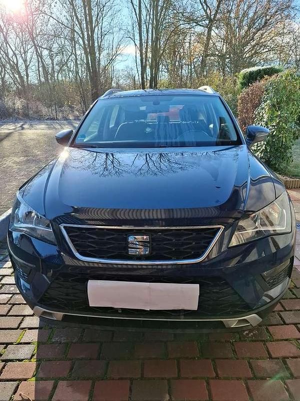 Blau Gebraucht 2017 Seat Ateca Ecomotive SUV | 12.000 € (Fairer Preis) - Bild 1/4