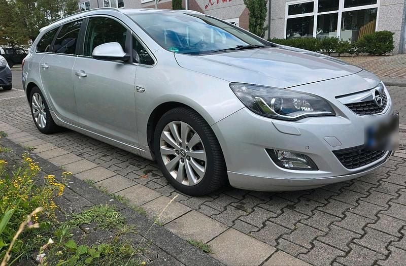 Gebraucht Opel Astra OPC 160 PS (117 kW) 2011 Grau Kombi