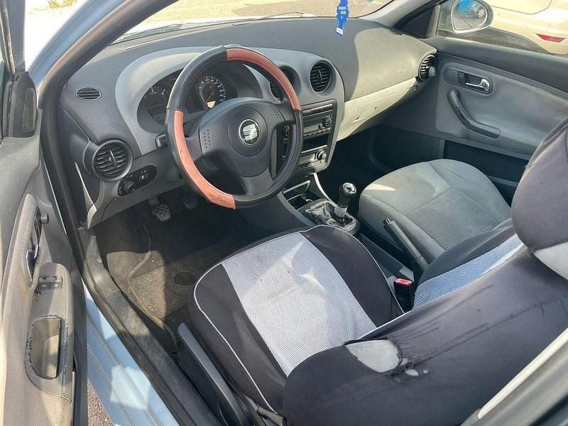 Gebraucht Seat Ibiza 101 PS (74 kW) 2002 Blau Kleinwagen