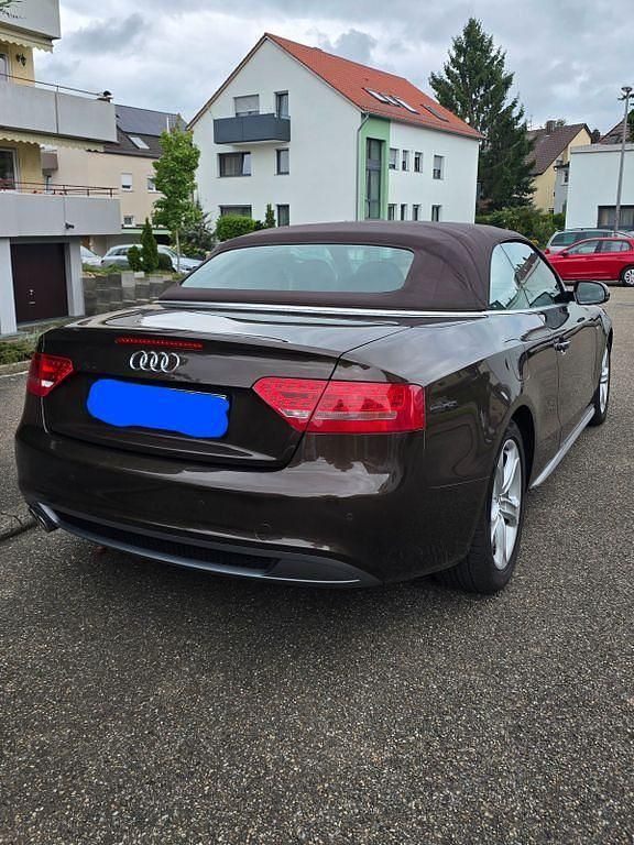 Gebraucht 2011 Audi A5 Cabriolet S-Line Cabrio | 8.900 € (Guter Preis) - Bild 1/4