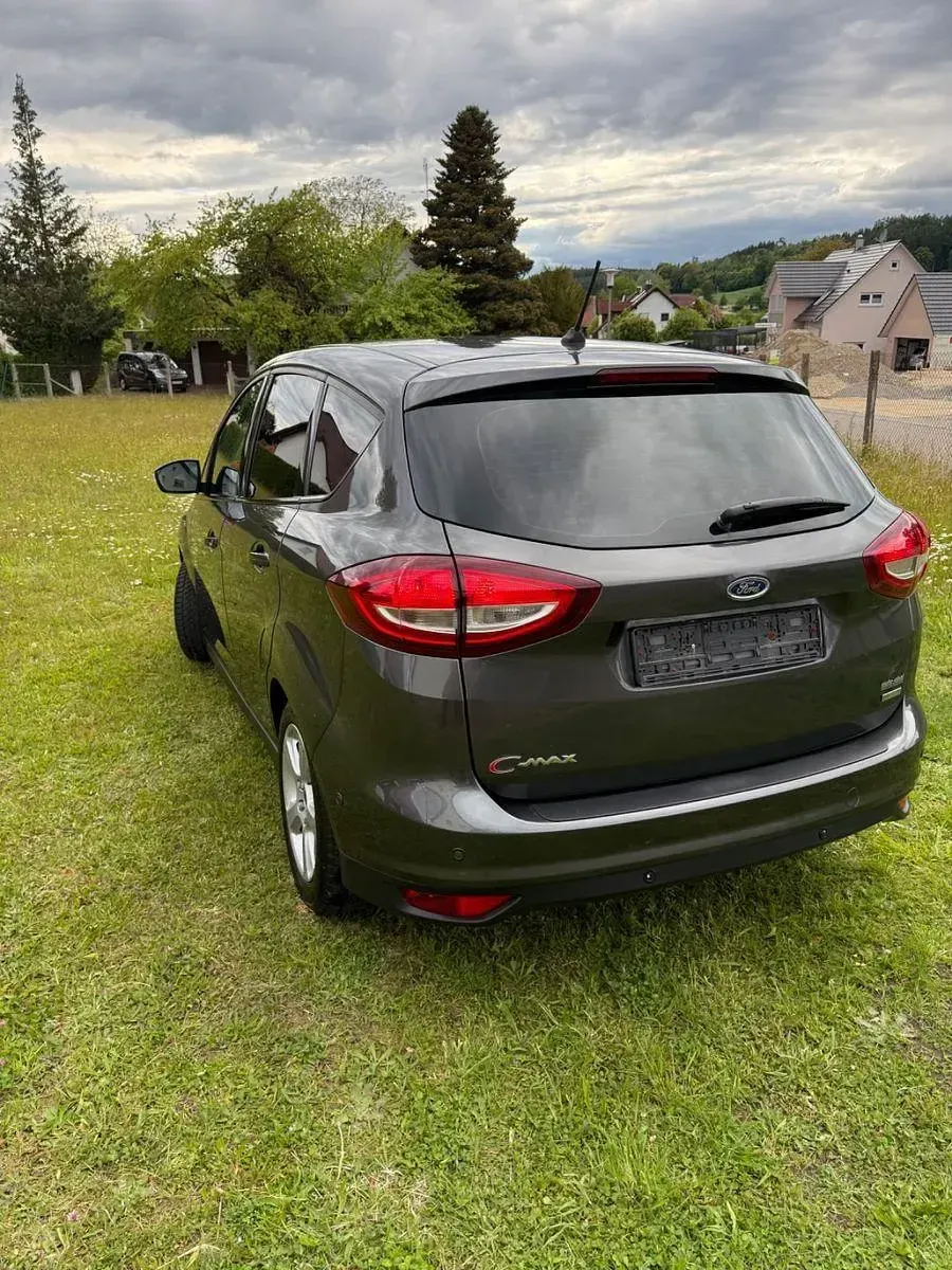 Gebraucht Ford C-MAX Titanium 125 PS (91 kW) 2017 Grau Van / Kleinbus
