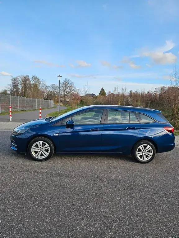 Gebraucht Opel Astra Business 122 PS (89 kW) 2020 Blau Kombi