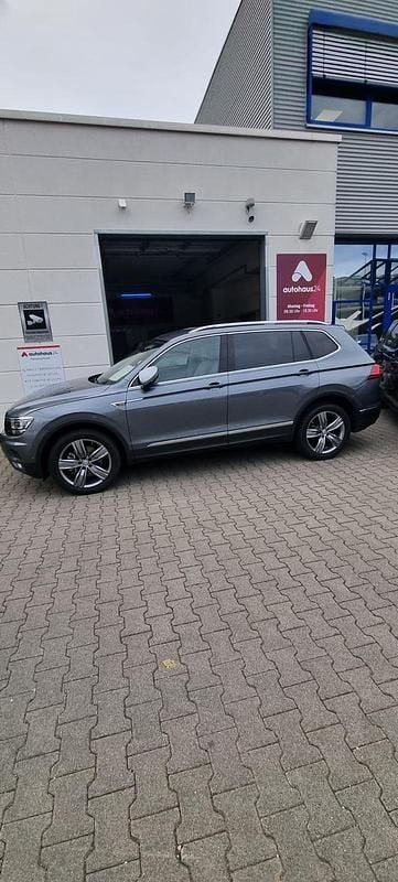 Gebraucht VW Tiguan Allspace 180 PS (132 kW) 2018 Silber SUV