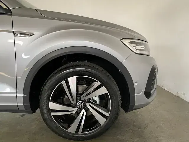 Gebraucht VW T-Roc R-line 150 PS (110 kW) 2025 Silber SUV