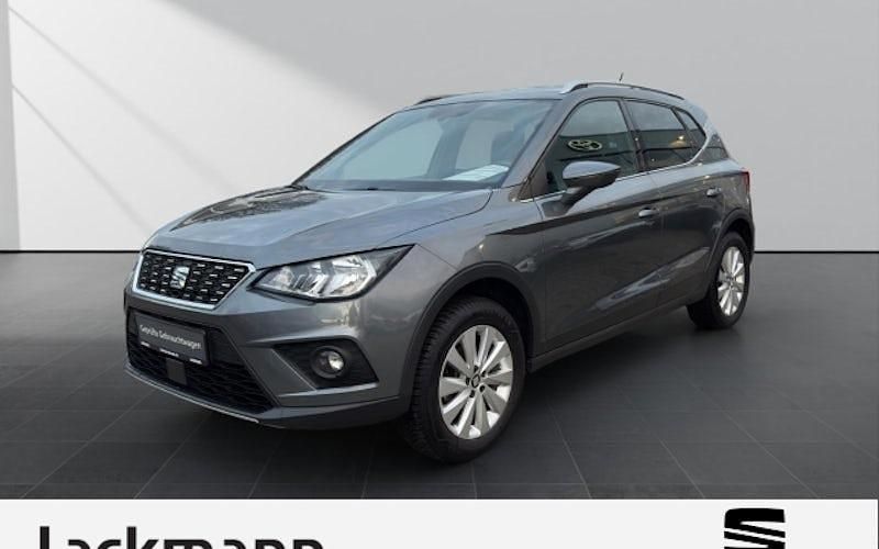 Grau Gebraucht 2018 Seat Arona XCELLENCE SUV | 15.490 € (Fairer Preis) - Bild 1/4