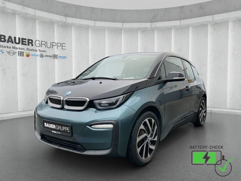 Gruen Gebraucht 2021 BMW i3 Comfort Edition Kleinwagen | 20.930 € (Fairer Preis) - Bild 1/4