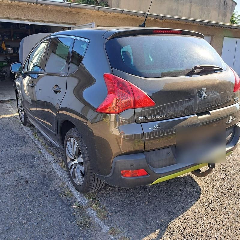 Gebraucht Peugeot 3008 150 PS (110 kW) 2011 Braun Kombi