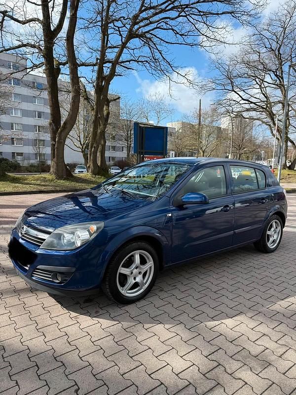 Gebraucht Opel Astra 90 PS (66 kW) 2006 Blau Kleinwagen