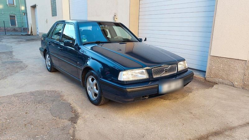 Gebraucht Volvo 460 109 PS (80 kW) 1995 Blau Limousine