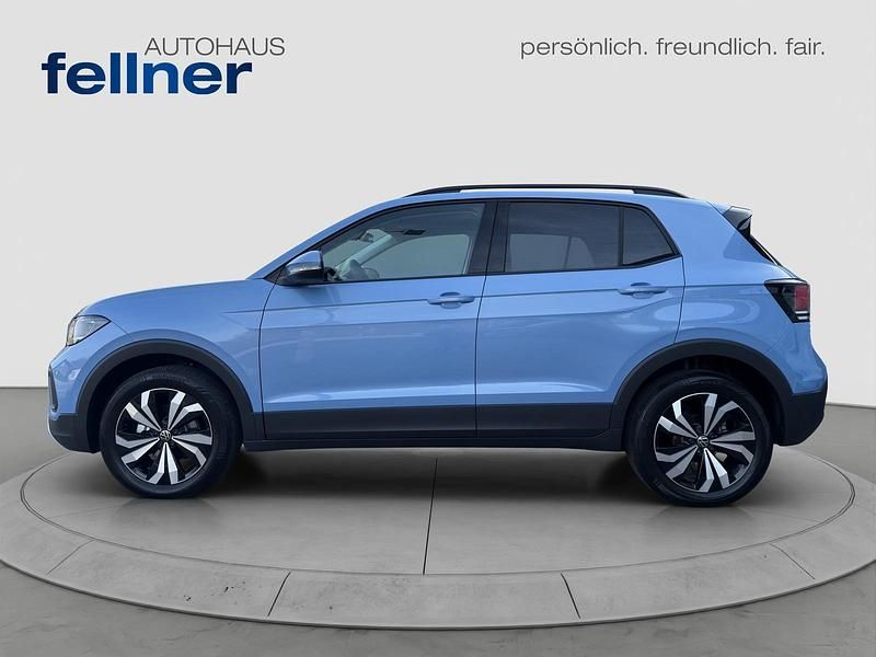 Neu VW T-Cross 116 PS (85 kW) 2025 Clear blue metallic SUV